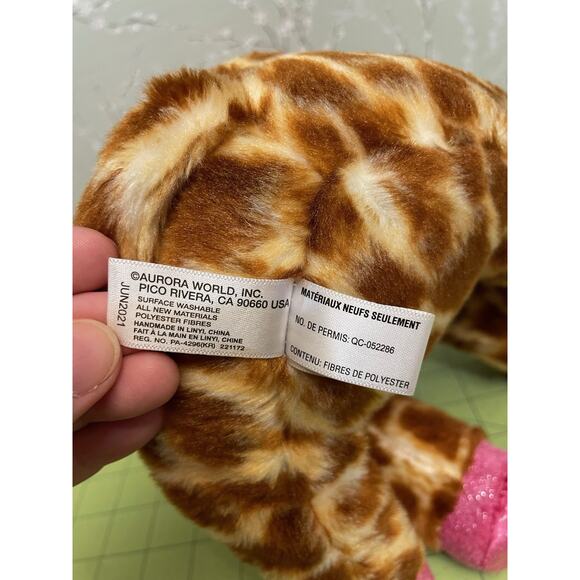 Destination Nation Giraffe Bean Plush 12" Sitting Brown Realistic Stuffed Animal - Picture 7 of 9